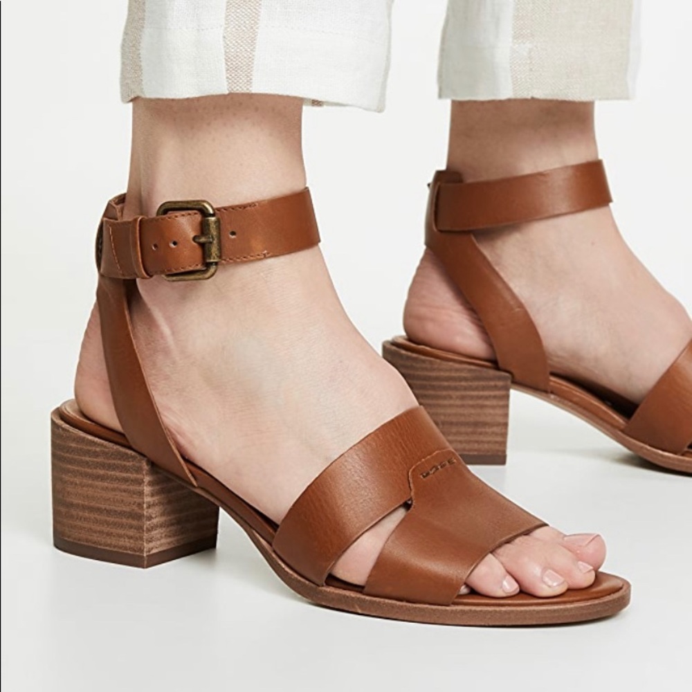 Beautiful chunky sandals in English Saddle